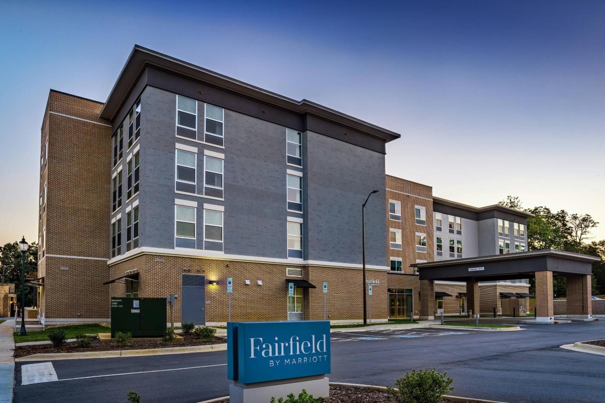 Fairfield Inn & Suites Morganton Historic Downtown Eksteriør billede
